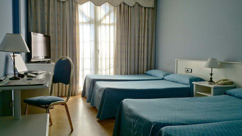 Checkin Madrid Parla Hotel Cameră foto