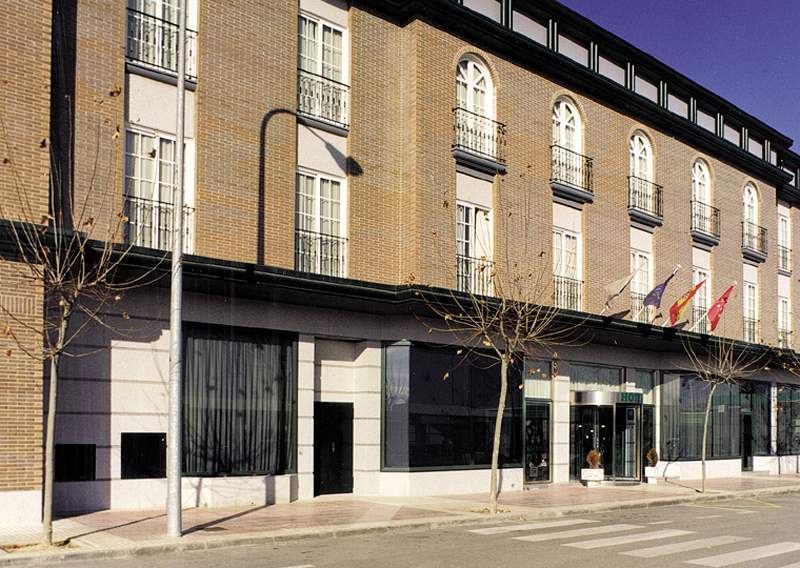 Checkin Madrid Parla Hotel Exterior foto